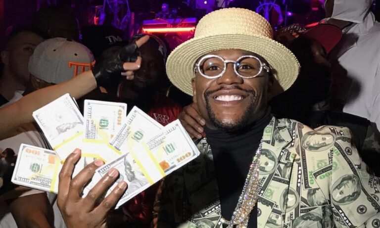 Floyd Mayweather Named Highest-Paid Athlete Of The Decade