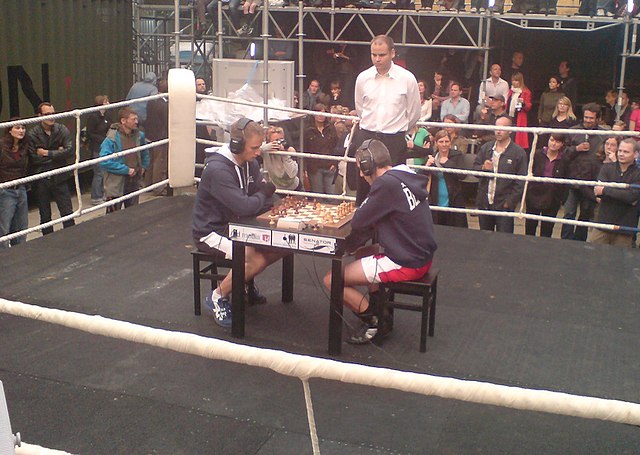 Chess Boxing in ring